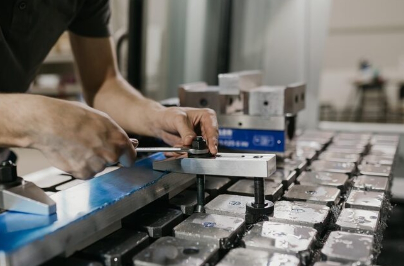 Small Tweaks, Big Impact: Optimizing Injection Mold Designs