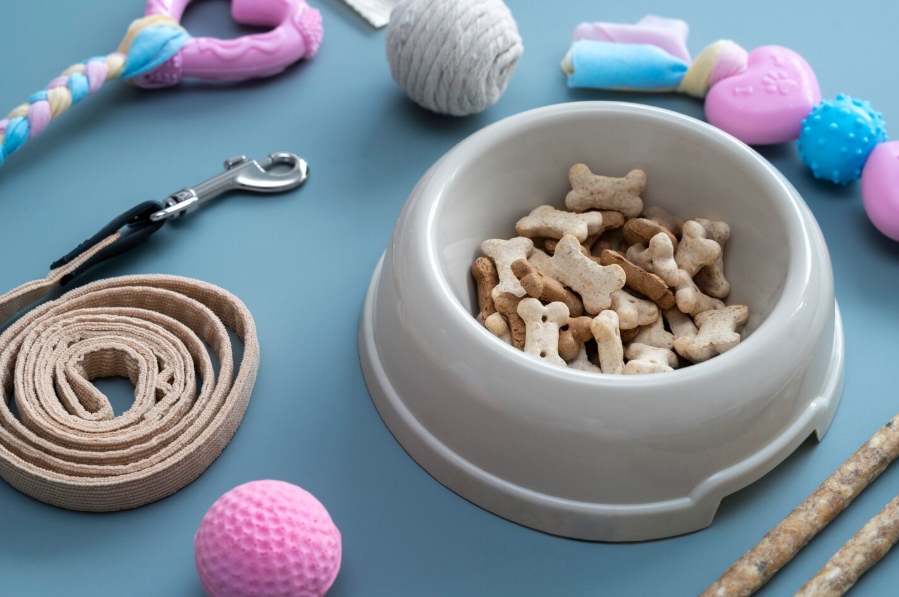 Precision micro molding ensures miniature component accuracy.jpg