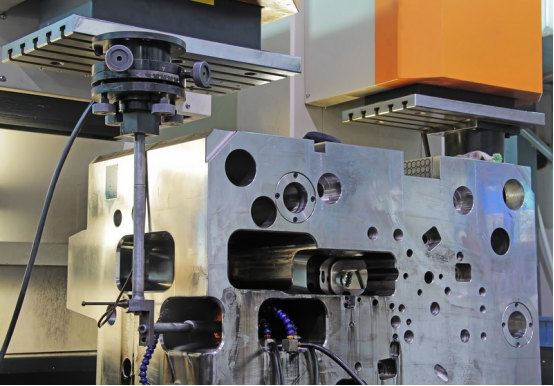 Choosing the right distribution system for molten plastic is one of the most critical decisions in plastic product developmen